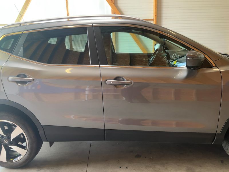 Nissan Qashqai 1.6 dCi N-Connecta — zdjęcie 7