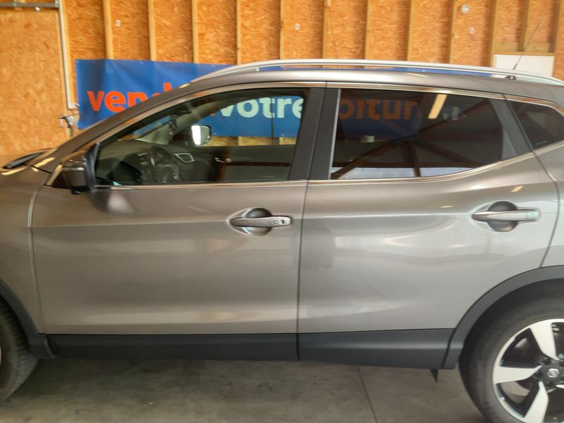 Nissan Qashqai 1.6 dCi N-Connecta — zdjęcie 4