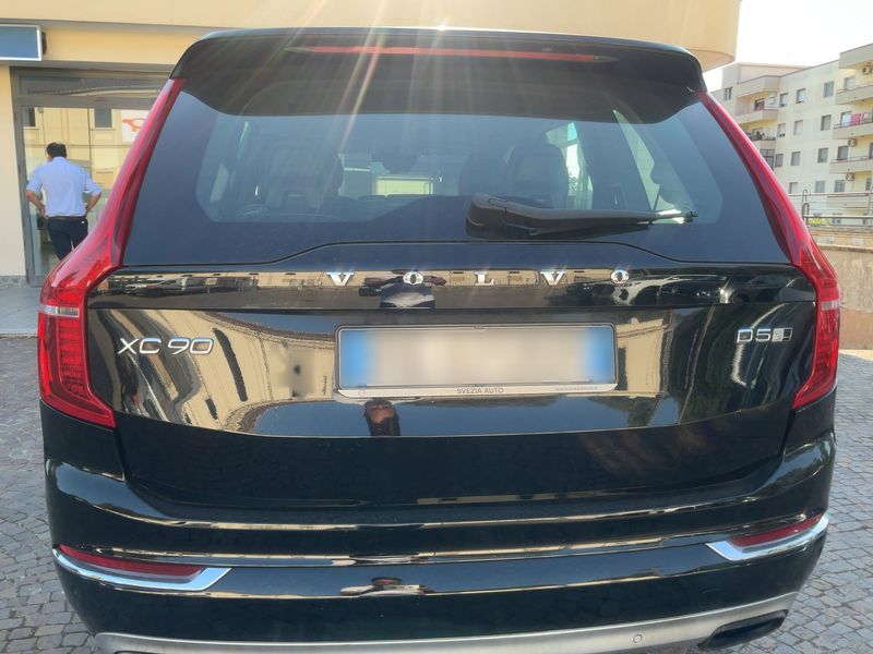 Volvo XC90 2.0 D5 Inscription AWD — zdjęcie 5