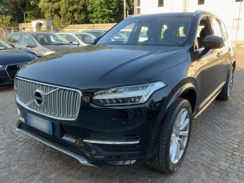 Volvo XC90 2.0 D5 Inscription AWD — zdjęcie 1