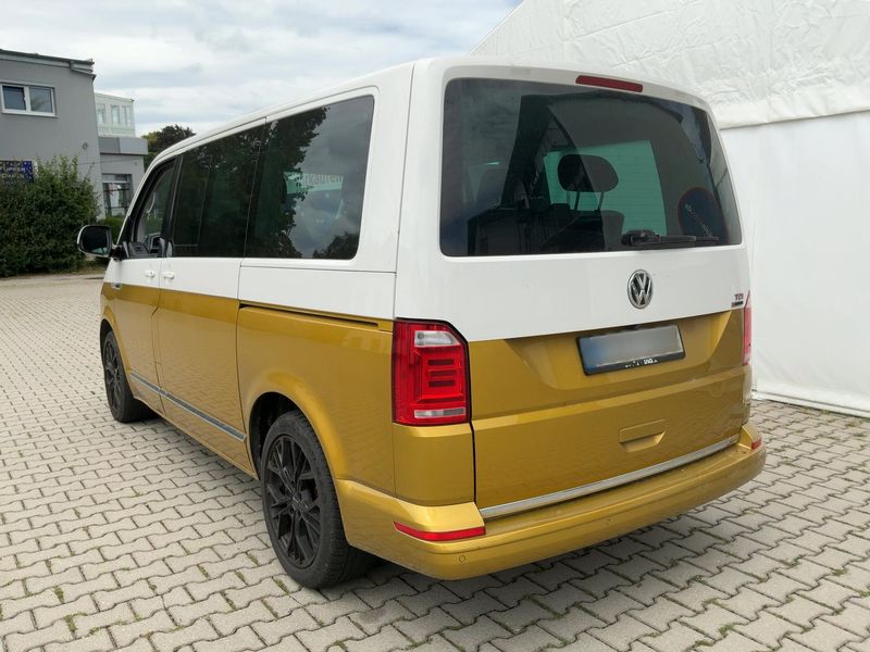 Volkswagen T6 Multivan 2.0 TDI Highline 4Motion — zdjęcie 3