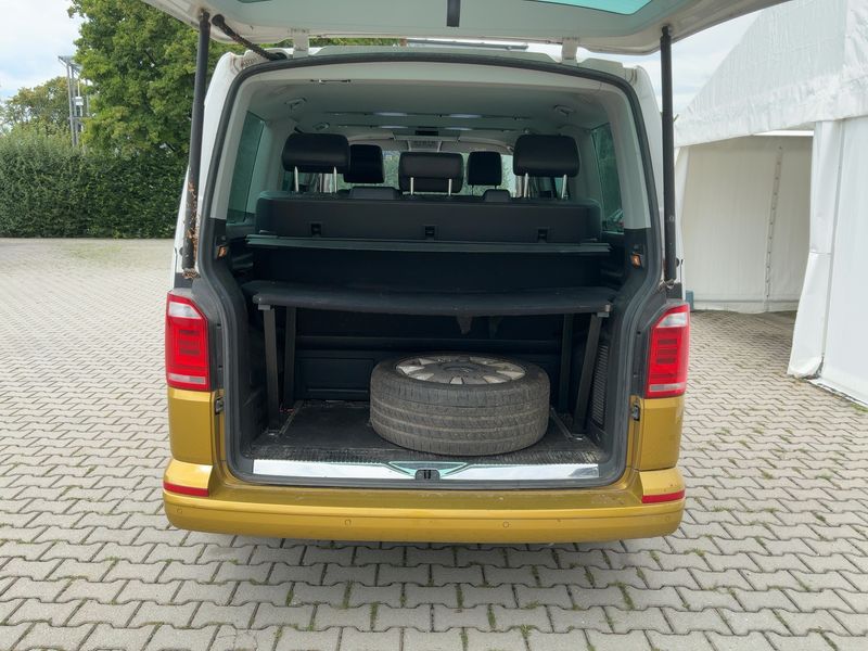 Volkswagen T6 Multivan 2.0 TDI Highline 4Motion — zdjęcie 10