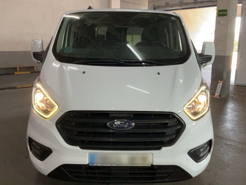 Ford Tourneo Custom 2.0 TDCi Mild-Hybrid L1 Trend — zdjęcie 9