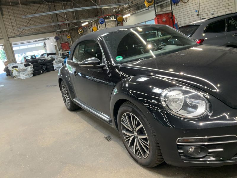 Volkswagen Beetle 1.2 TSI Sound BlueMotion Tech — zdjęcie 8