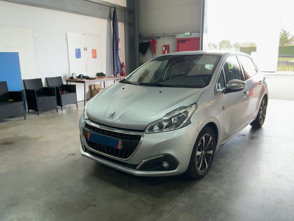 Peugeot 208 d'occasion