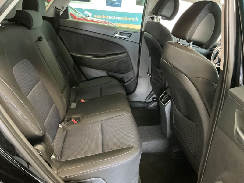 Hyundai Tucson 1.7 CRDi Creative 2WD 2016 – снимка 19