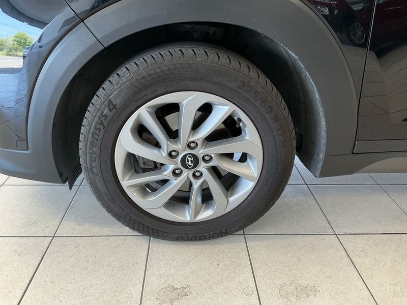 Hyundai Tucson 1.7 CRDi Creative 2WD 2016 – снимка 3