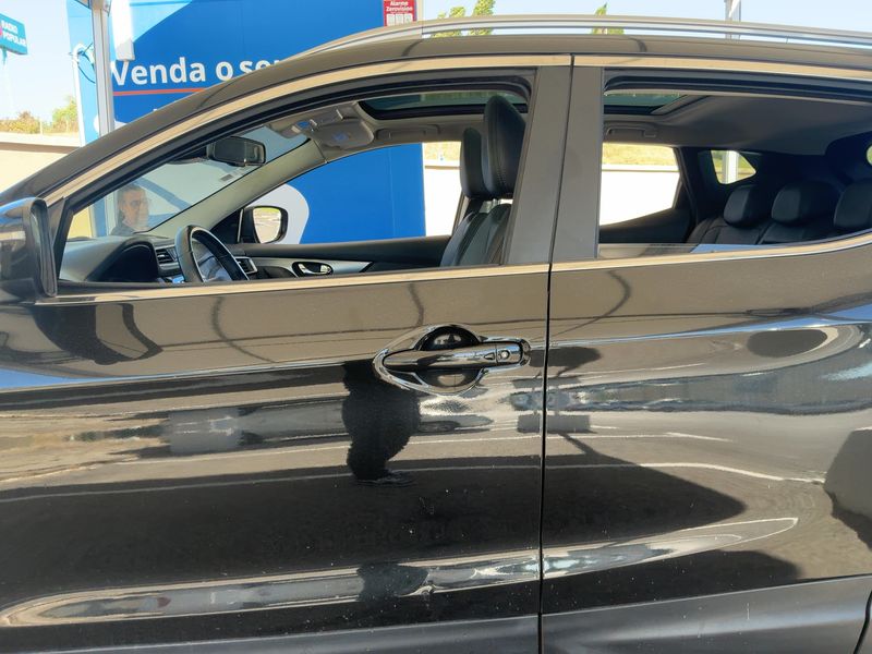 Nissan Qashqai 1.2 Tekna — zdjęcie 4