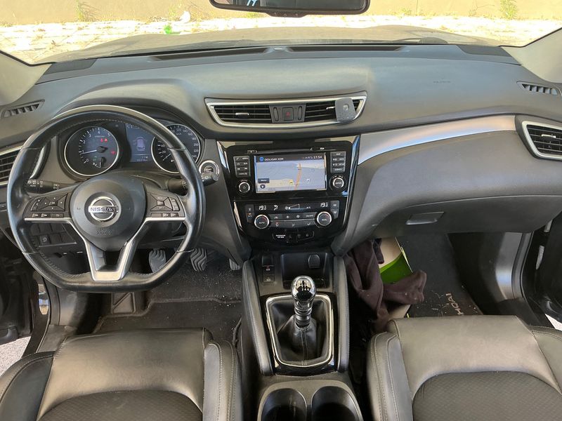 Nissan Qashqai 1.2 Tekna — zdjęcie 12