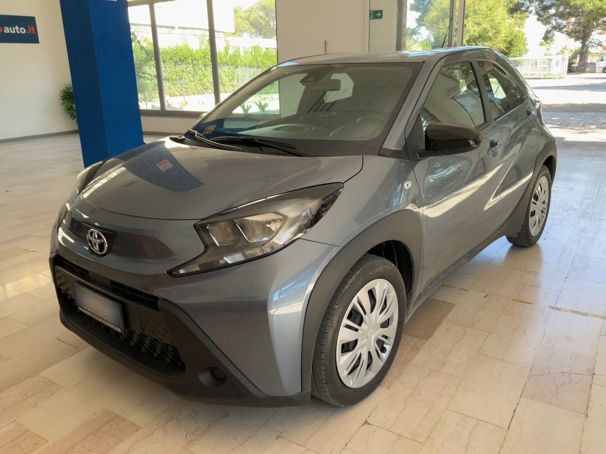 Toyota Aygo 2025 — photo 1