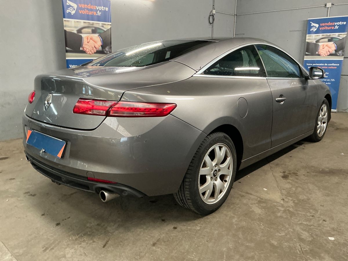 Renault Laguna 2.0 dCi Black Edition