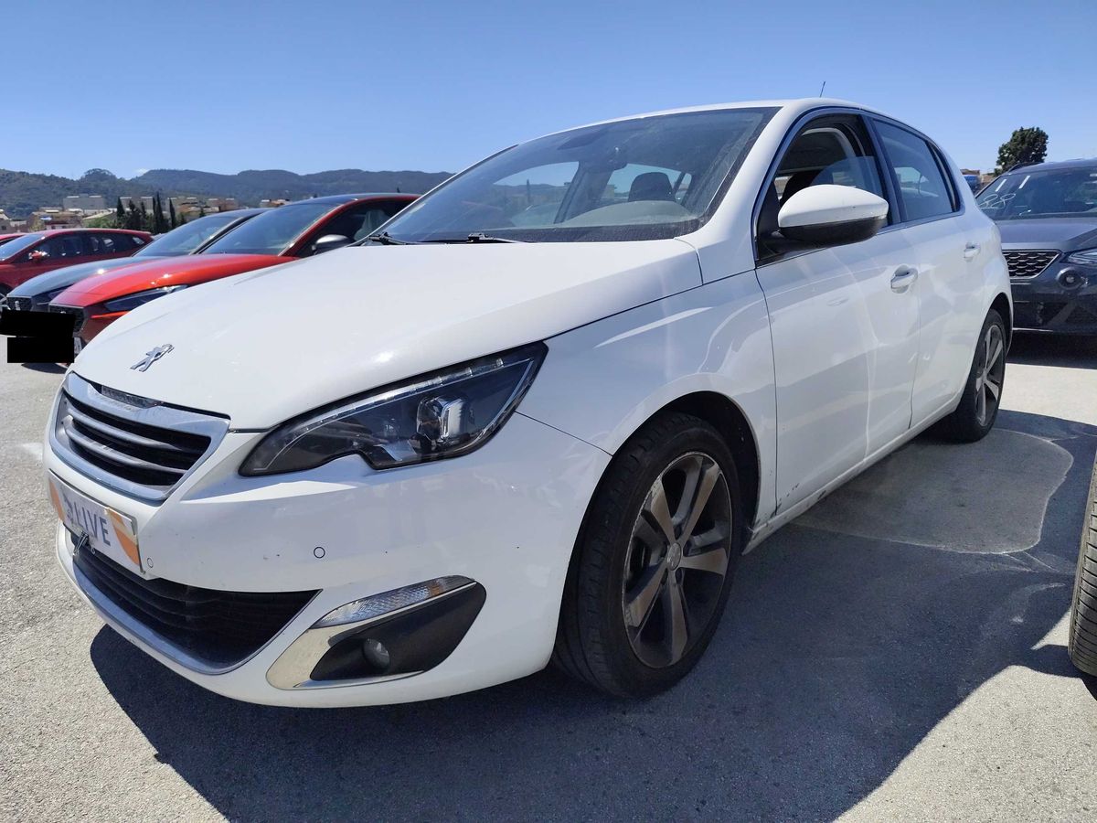 Peugeot 308 2016