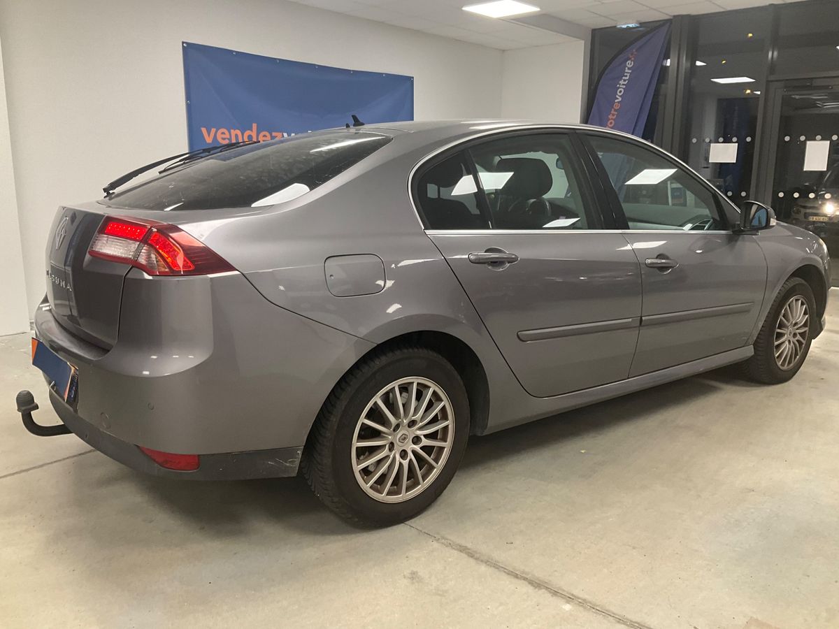 Renault Laguna 1.5 dCi Black Edition