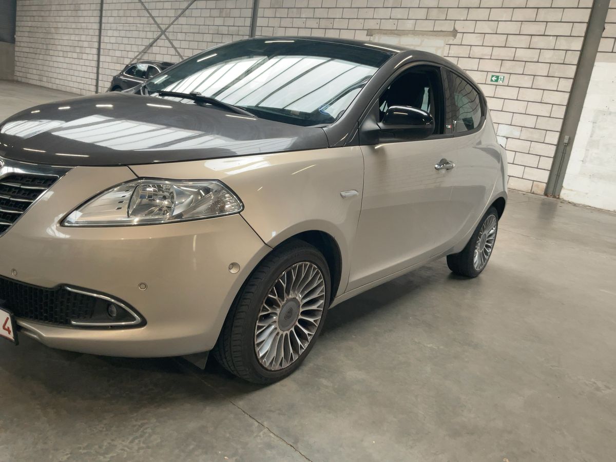 Lancia Ypsilon d'occasion