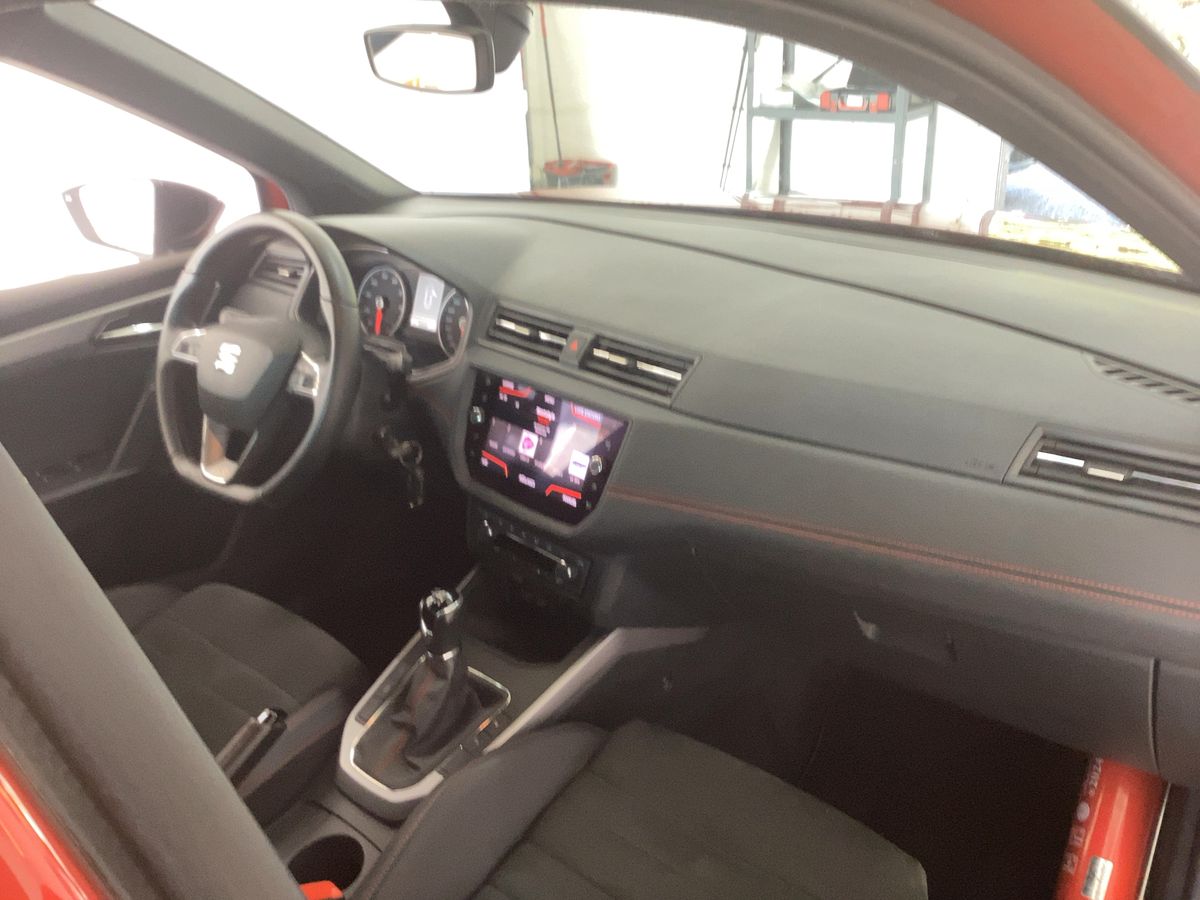 Seat Arona 2019 — photo 18