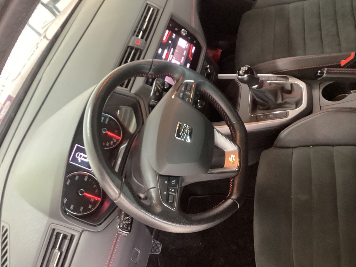 Seat Arona 2019 — photo 27