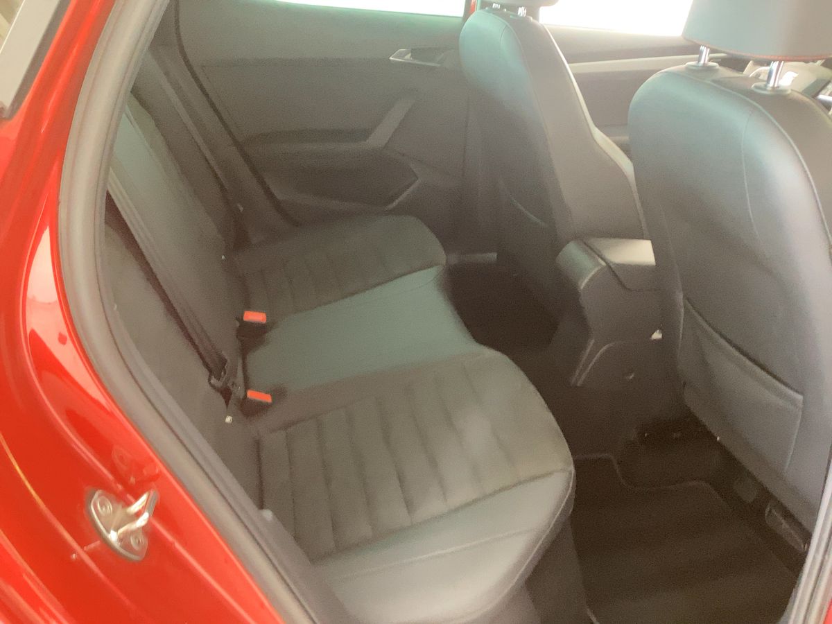 Seat Arona 2019 — photo 20