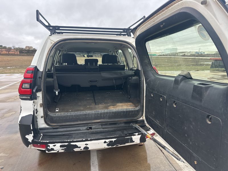 Toyota Land Cruiser 2.8 D-4D GX — zdjęcie 9