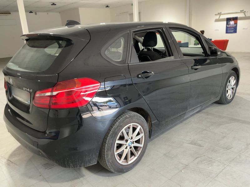 BMW 2er 214d Active Tourer Premiere — zdjęcie 6