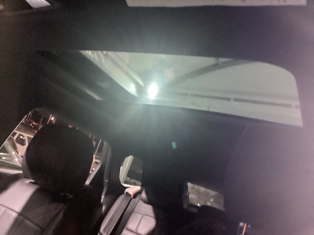 Land Rover 2022 — photo 33