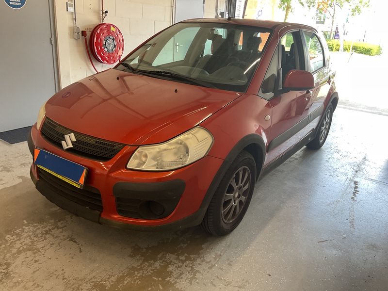 Suzuki SX4 1.6 Club