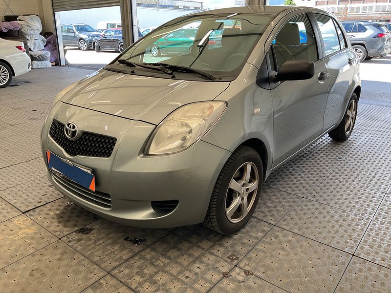 Yaris 1.3 VVT-i