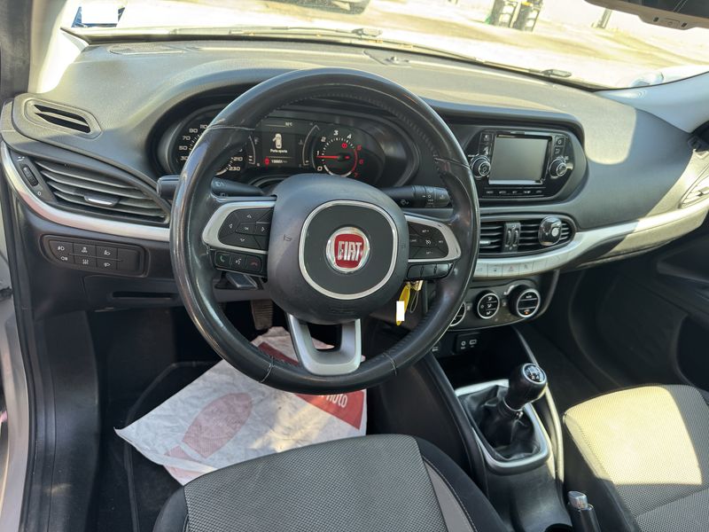 Fiat Tipo 1.3 M-Jet Opening Edition — zdjęcie 11