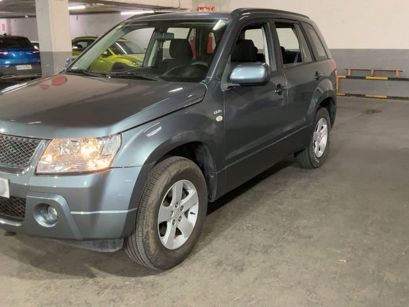 Suzuki Grand Vitara 1.9 DDiS JLX — zdjęcie 2