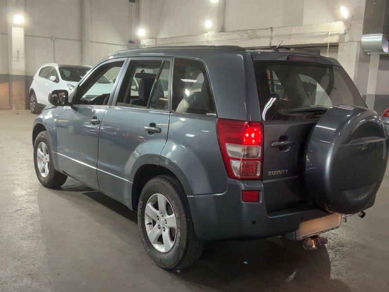 Suzuki Grand Vitara 1.9 DDiS JLX — zdjęcie 3
