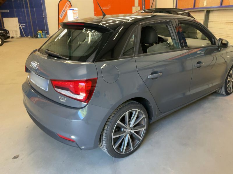 Audi A1 Sportback 1.0 TFSI S line — zdjęcie 6