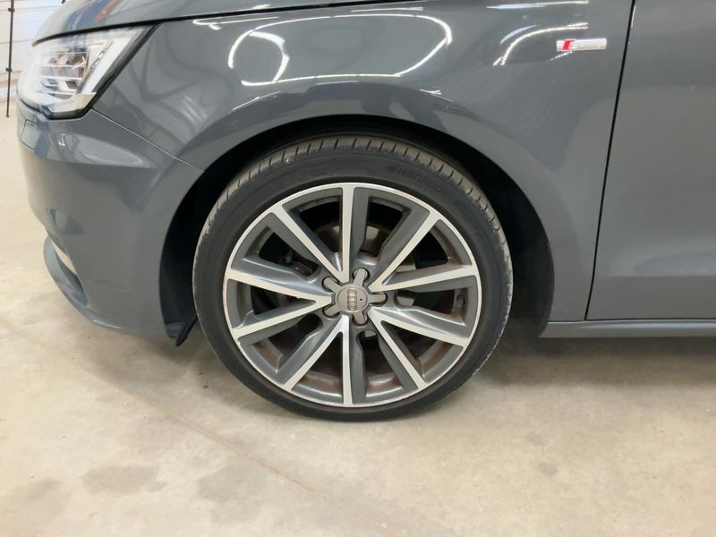 Audi A1 Sportback 1.0 TFSI S line 2017 – снимка 3