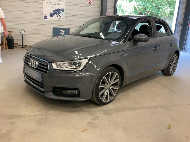 Audi A1 Sportback 1.0 TFSI S line