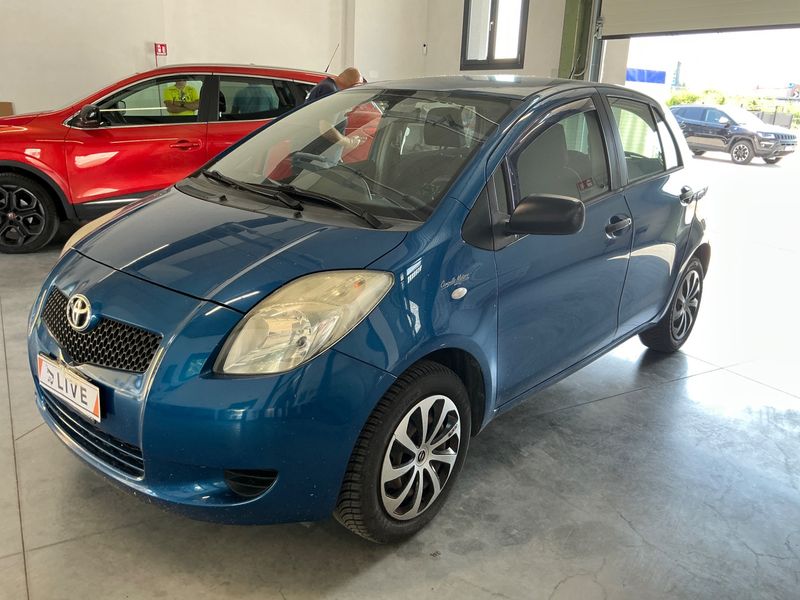 Yaris 1.0 VVT-i Executive