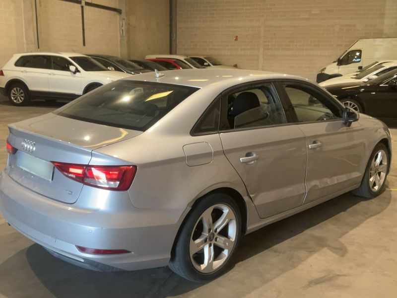 Audi A3 Limousine 1.6 TDI Sport — zdjęcie 6