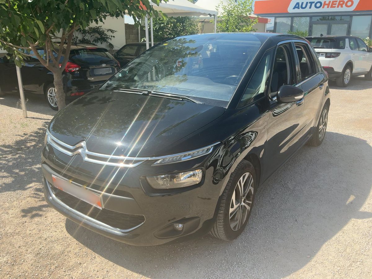 Citroen C4 2016 — photo 1