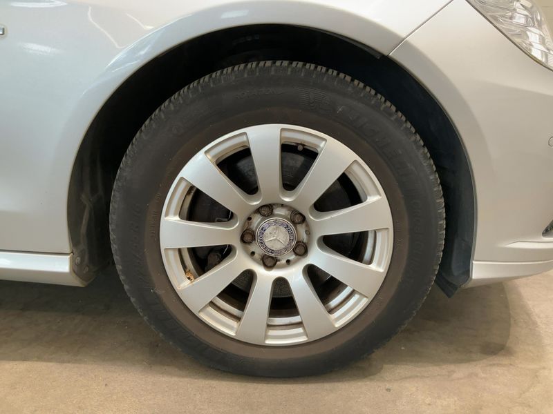 Mercedes-Benz E-Klasse E 250 CDI BlueEfficiency 2009 – снимка 12