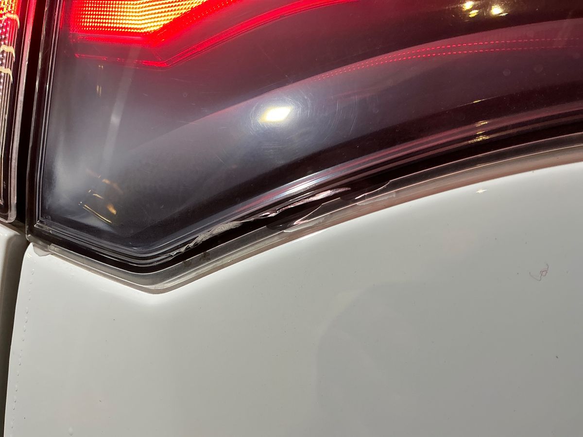 Toyota RAV 2018 — photo 3