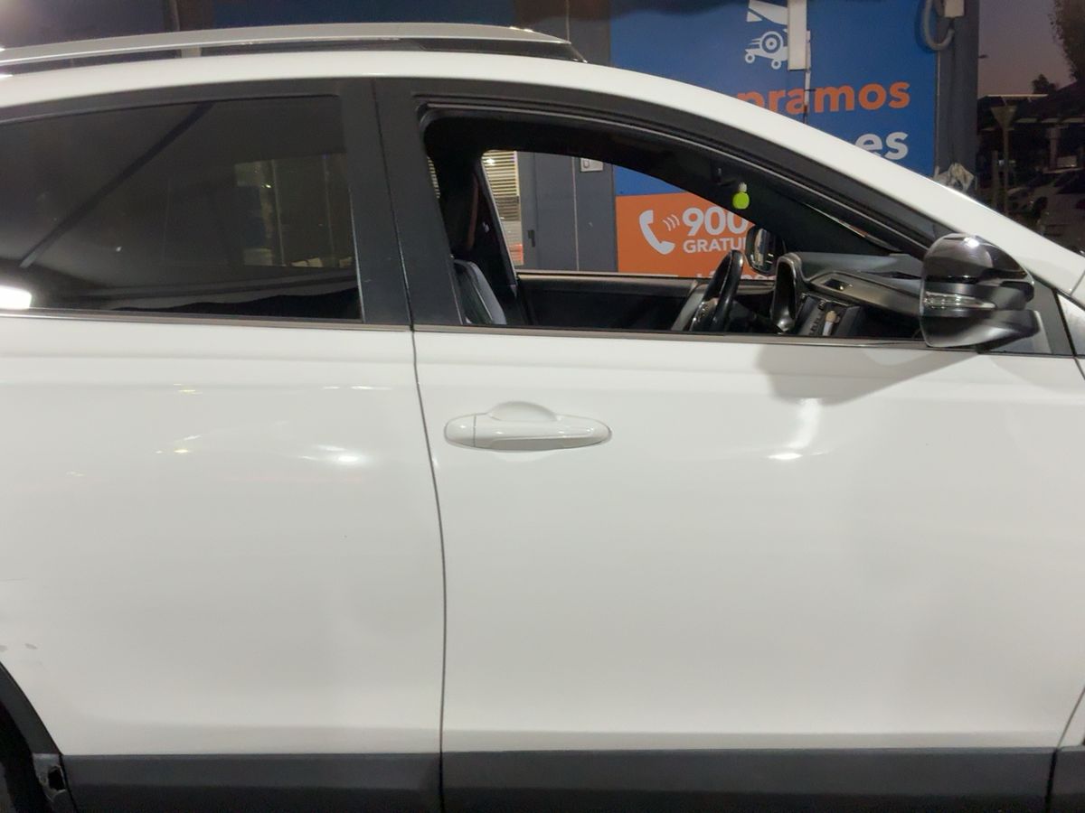 Toyota RAV 2018 — photo 11