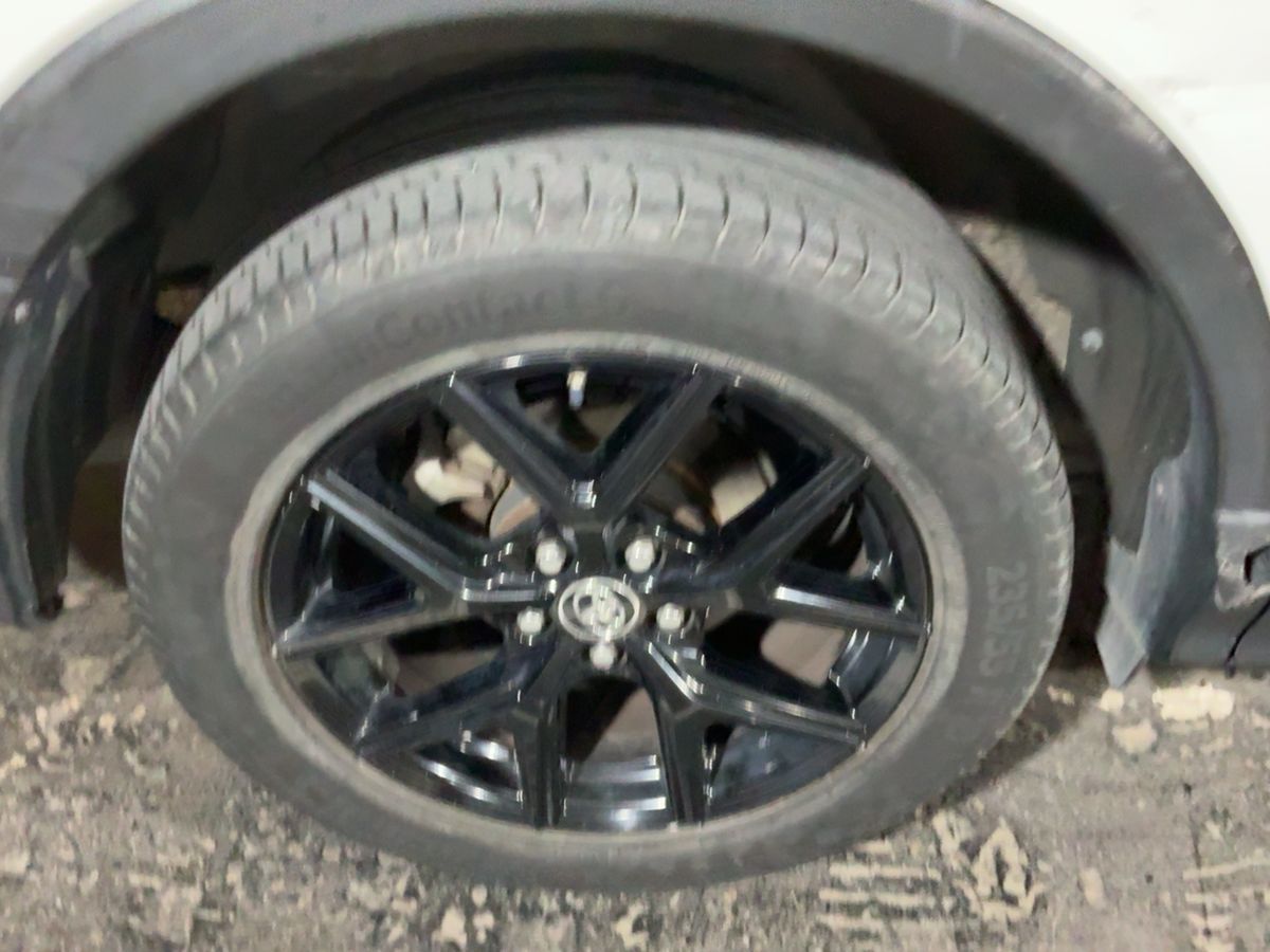 Toyota RAV 2018 — photo 10