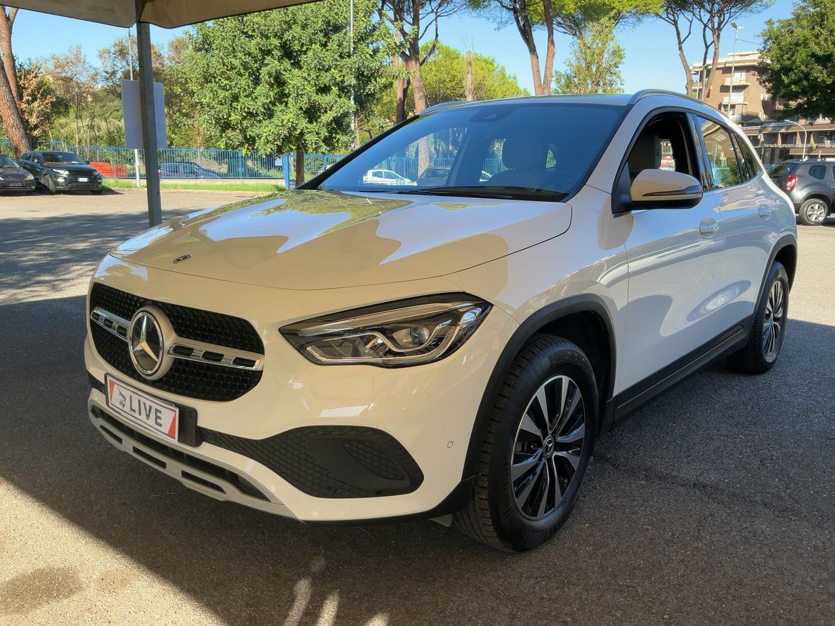 Mercedes-Benz GLA-Klasse GLA 200 d 4Matic Style