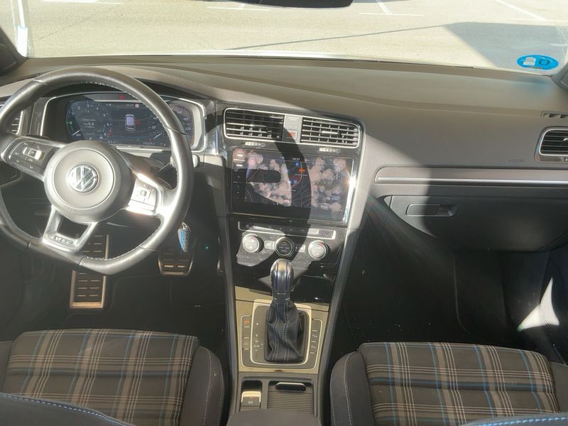 Volkswagen Golf VII 1.4 GTE BlueMotion Tech — zdjęcie 12