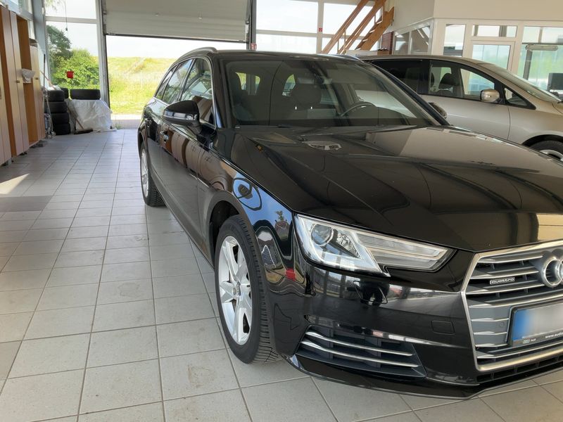 Audi A4 2.0 TDI quattro Sport — zdjęcie 8