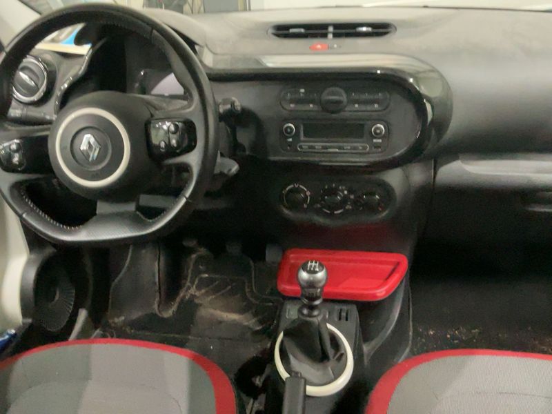Renault Twingo 0.9 Energy — zdjęcie 12