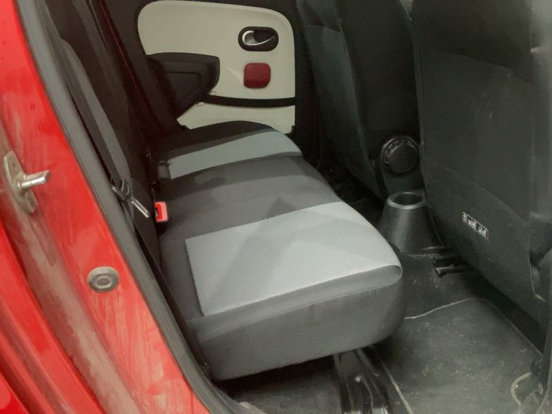 Renault Twingo 0.9 Energy — zdjęcie 14