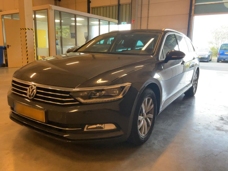 Volkswagen Passat 1.5 TSI ACT Comfortline BlueMotion Tech