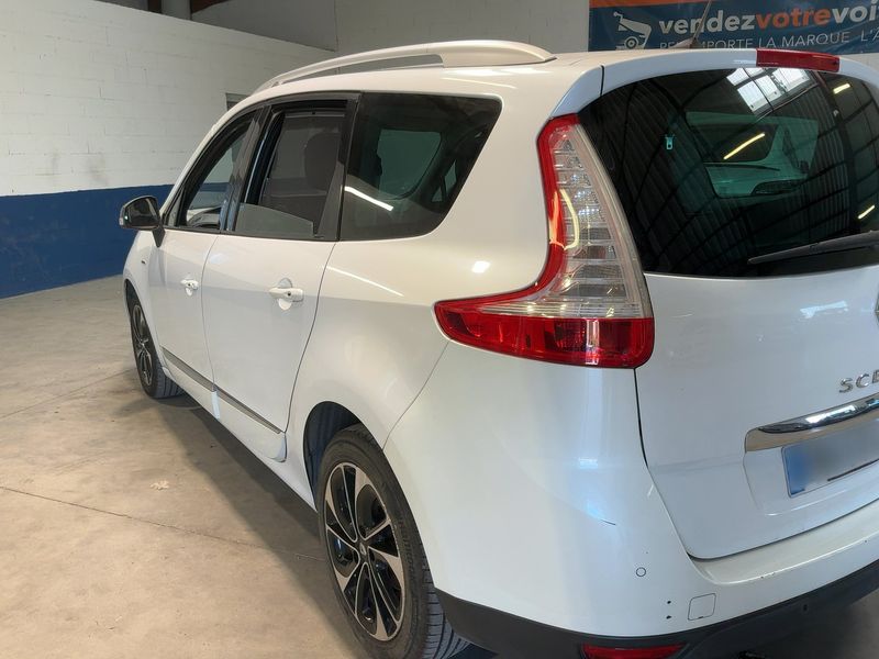 Renault Grand Scenic 1.6 dCi BOSE Edition — zdjęcie 3