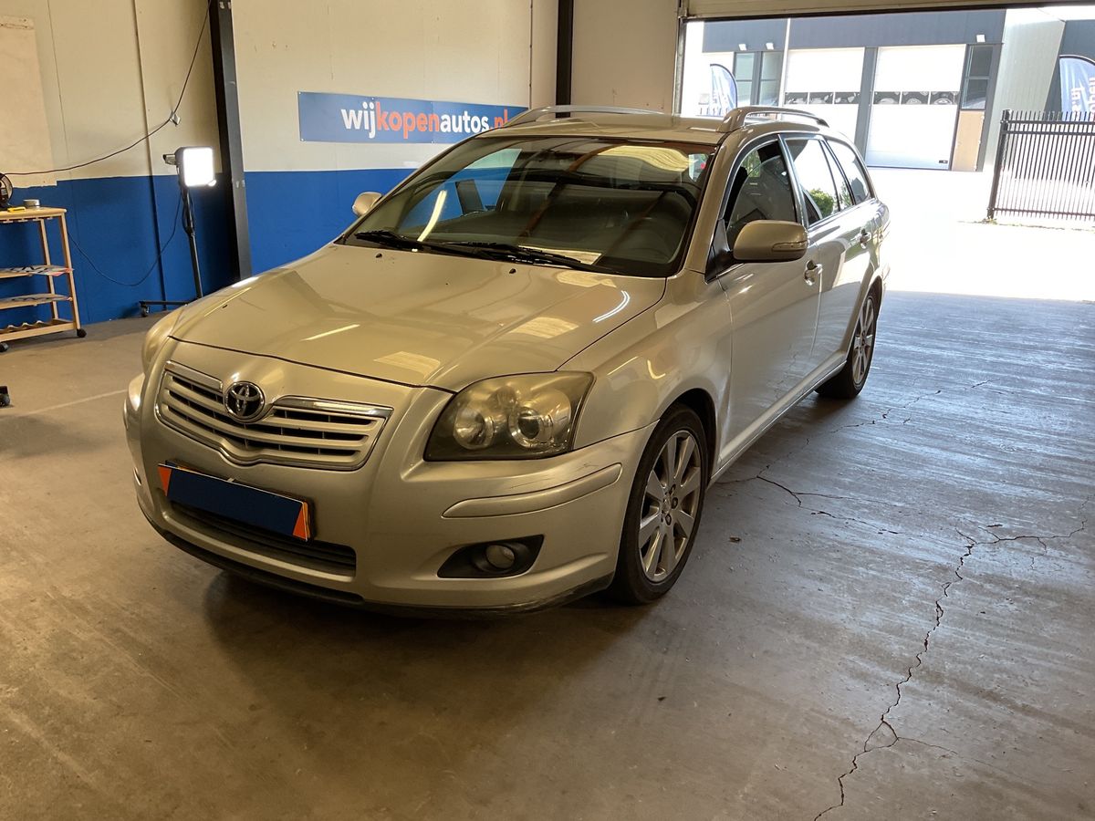 Toyota Avensis 2009