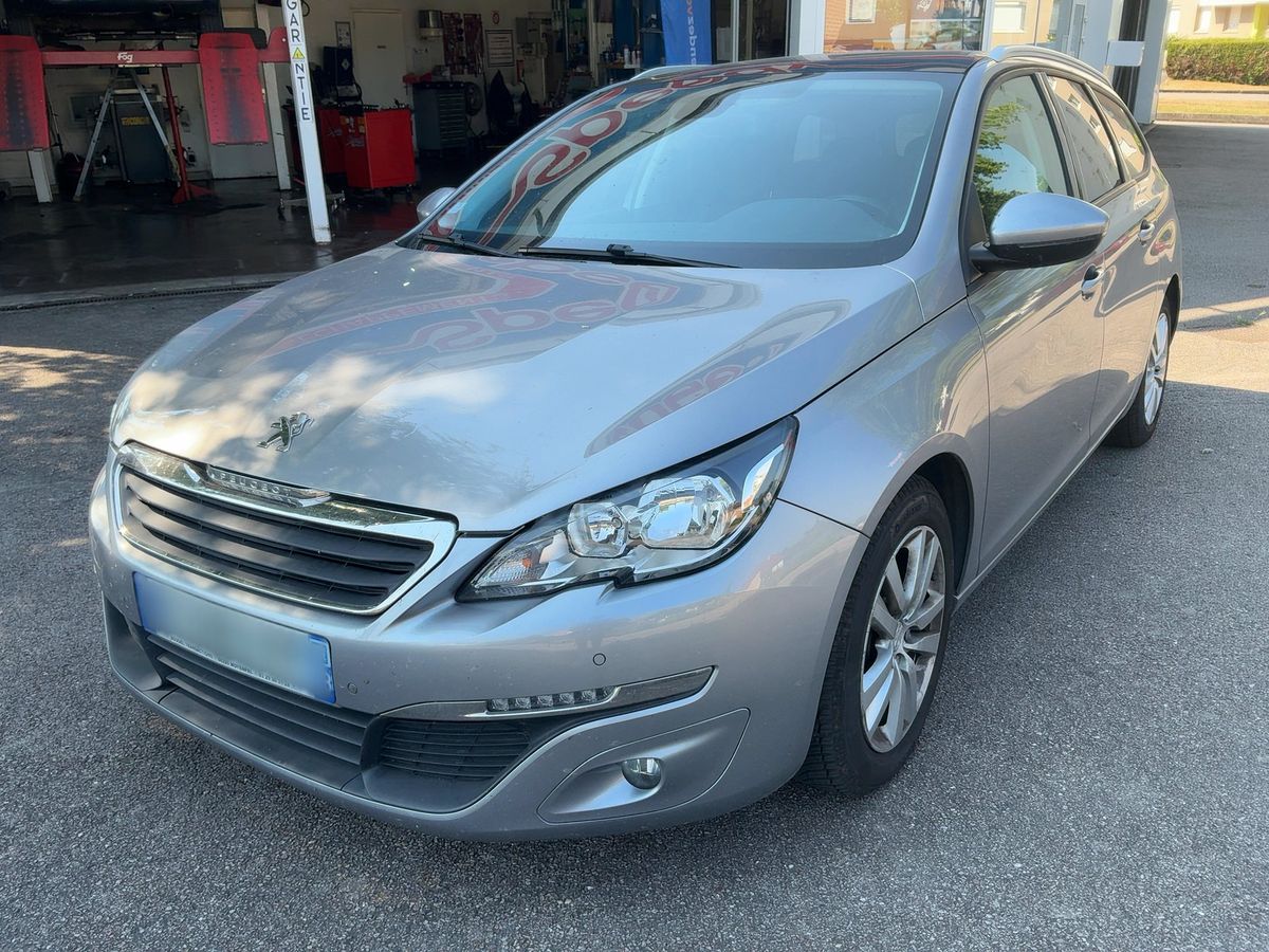 Peugeot 308 2015