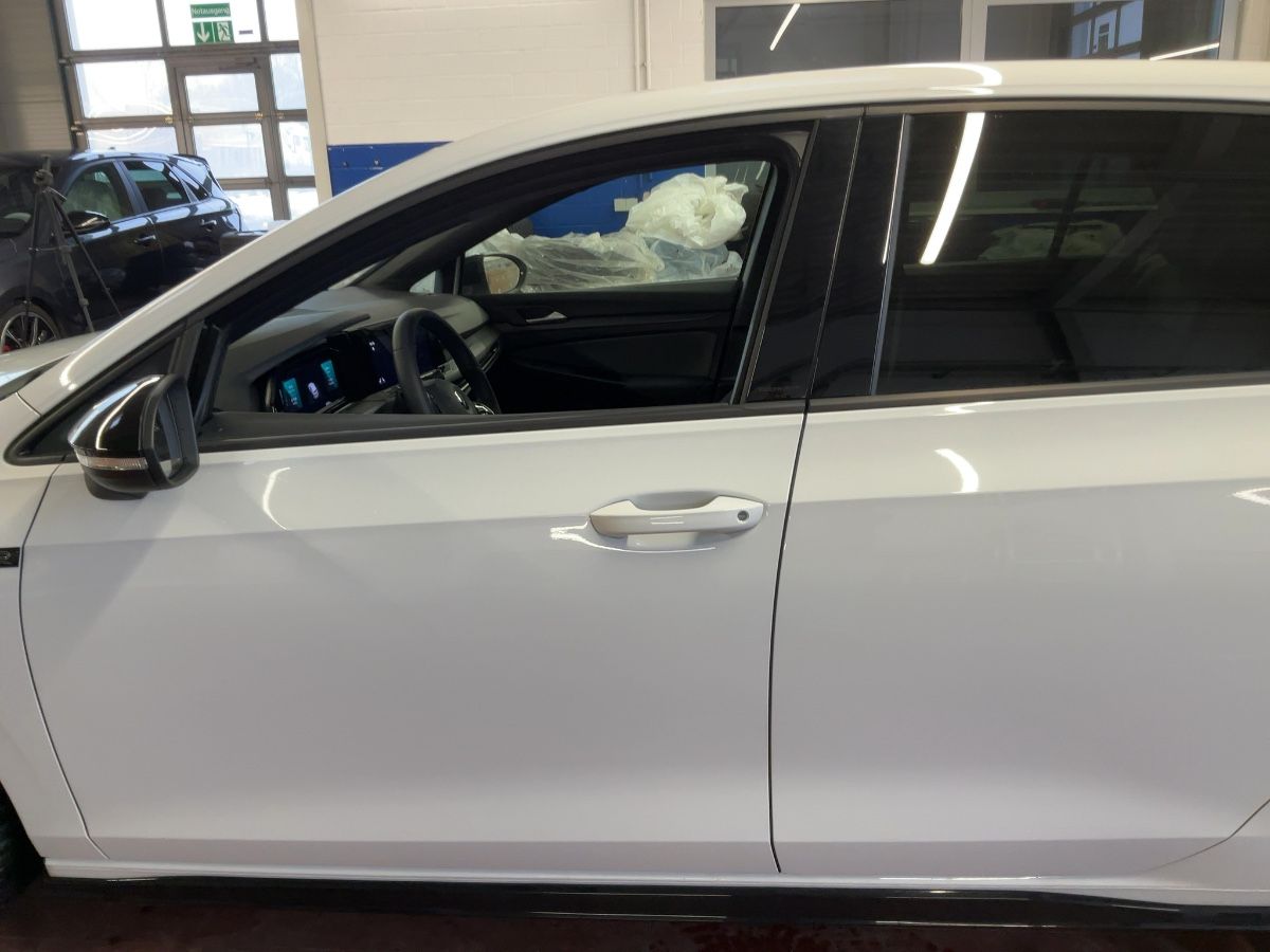 Volkswagen Golf 2022 — photo 5