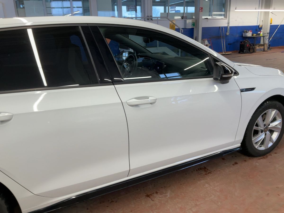 Volkswagen Golf 2022 — photo 11